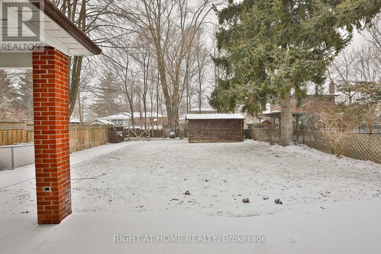 34 Scarcliff Gardens, Toronto, Ontario  M1E 2A2 - Photo 36 - E12887220