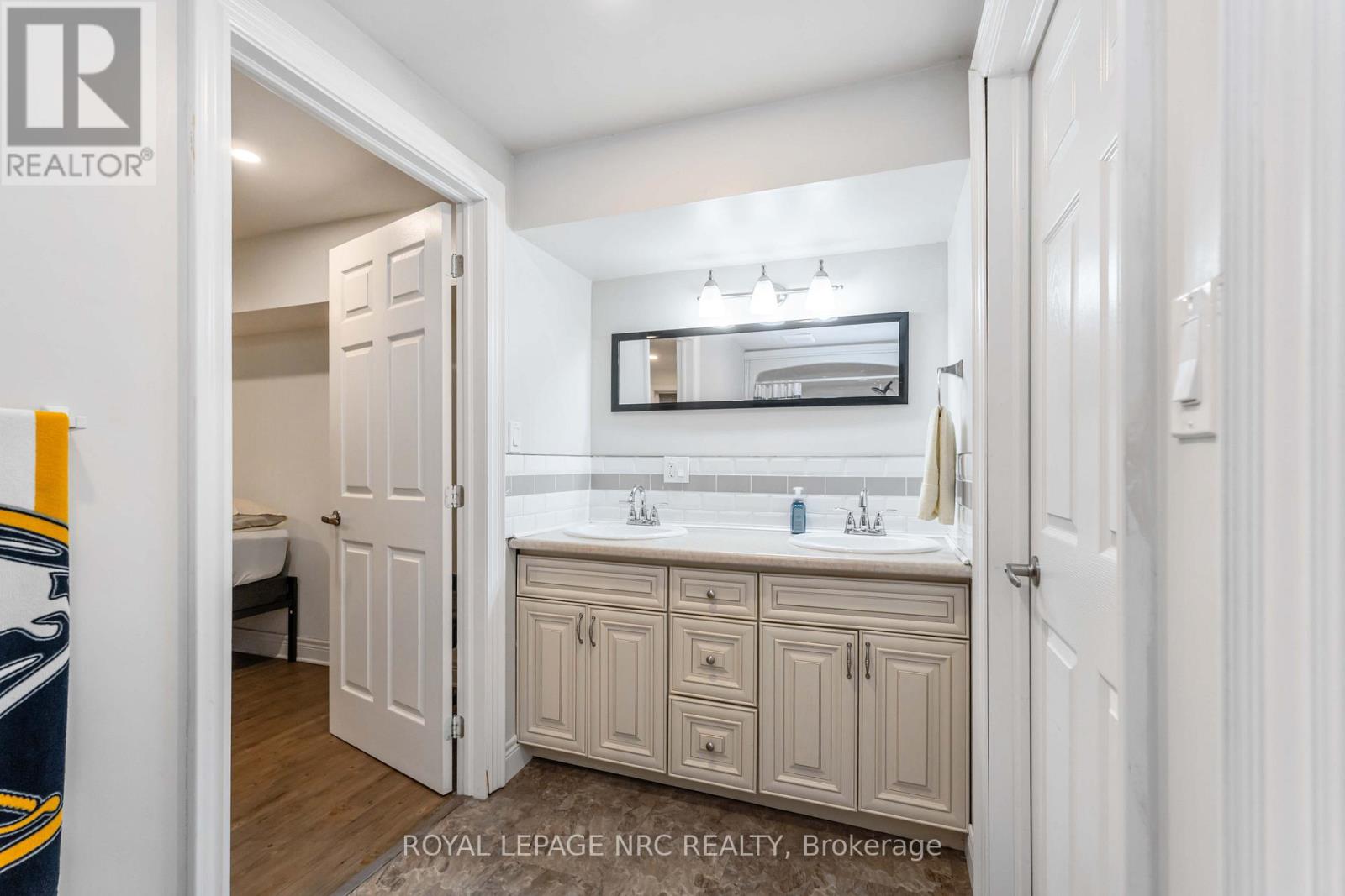 124 Holloway Bay Road, Fort Erie, Ontario  L0S 1R0 - Photo 45 - X13246798