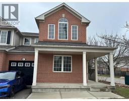 47 GARTH MASSEY Drive Unit# Upper, Cambridge, Ontario