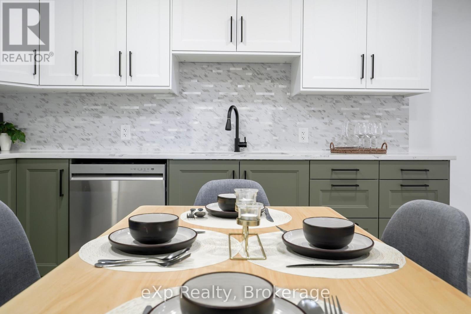 59 Norwich Avenue, Woodstock (Woodstock - South), Ontario  N4S 3V1 - Photo 16 - X13413282