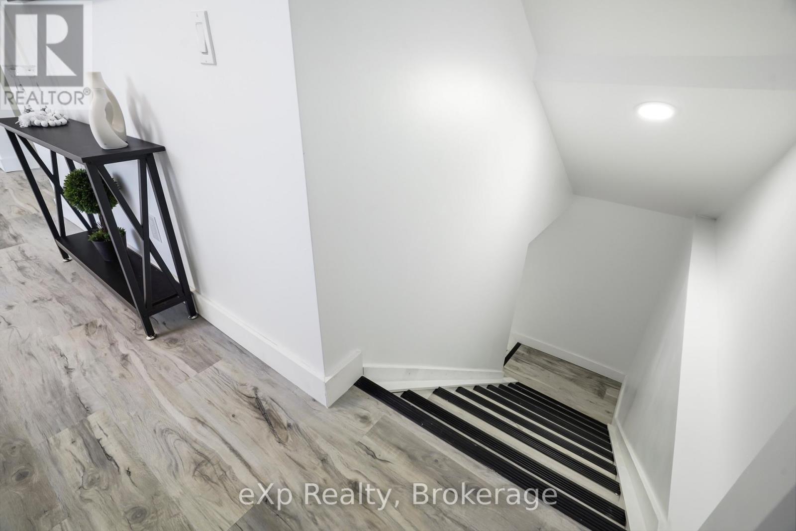 59 Norwich Avenue, Woodstock (Woodstock - South), Ontario  N4S 3V1 - Photo 25 - X13413282