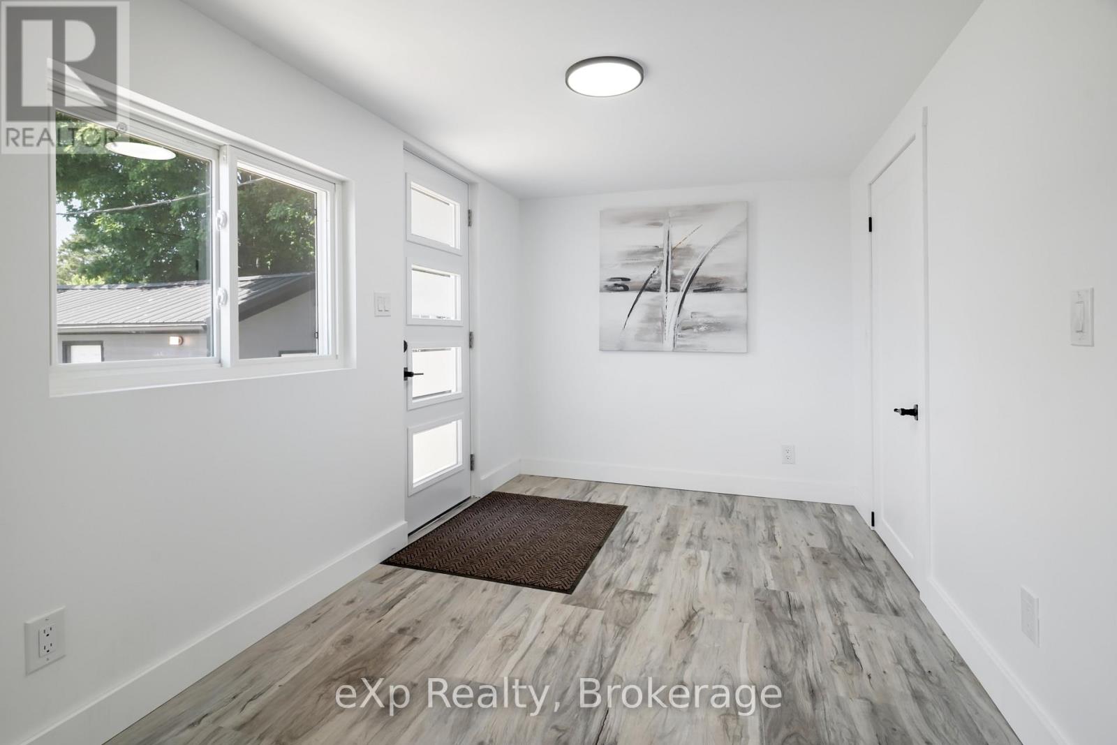 59 Norwich Avenue, Woodstock (Woodstock - South), Ontario  N4S 3V1 - Photo 7 - X13413282