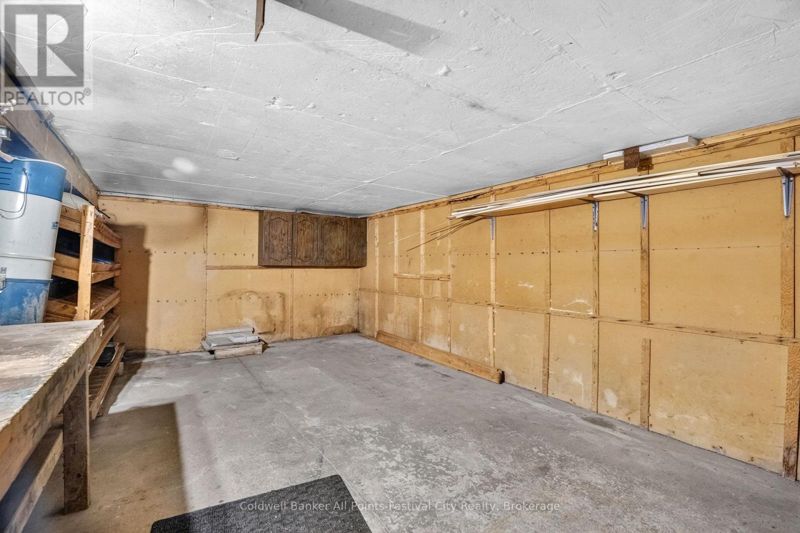 398 Townsend Street, Central Huron (Clinton), Ontario  N0M 1L0 - Photo 37 - X13413362