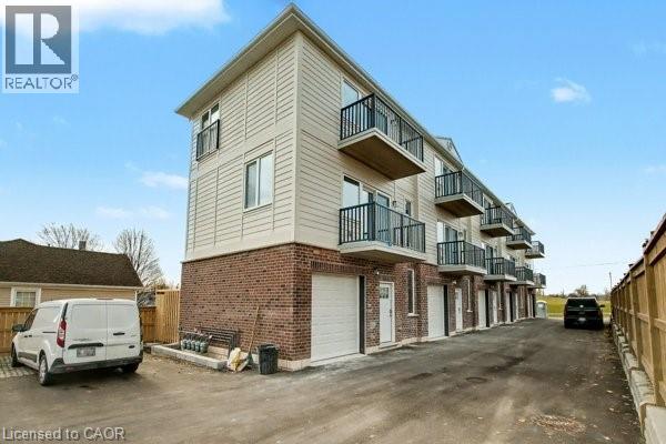 172 Kehl Street Unit# 4, Kitchener, Ontario  N2M 3V2 - Photo 2 - 40824574