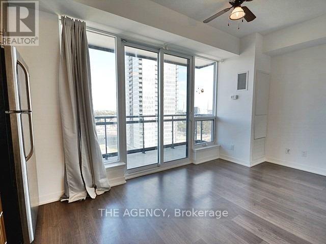 1302 - 225 Sackville Street, Toronto, Ontario  M5A 0B9 - Photo 3 - C13413350