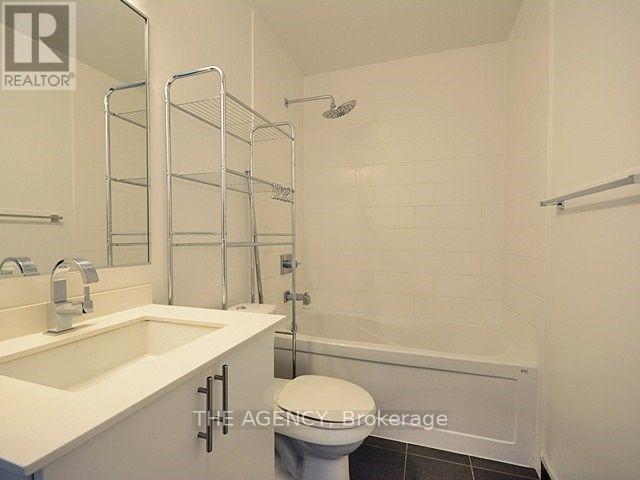 1302 - 225 Sackville Street, Toronto, Ontario  M5A 0B9 - Photo 8 - C13413350