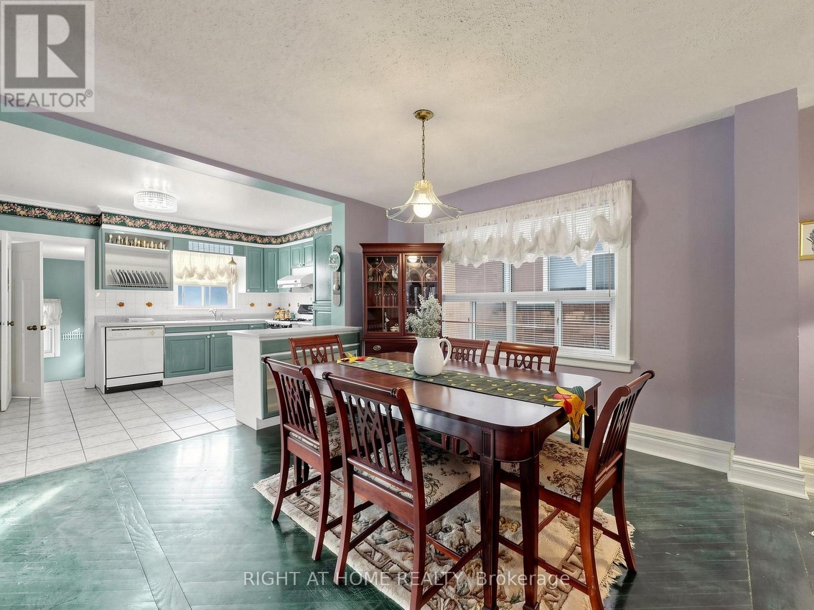 86 Caithness Avenue, Toronto, Ontario  M4J 3Y1 - Photo 10 - E13413344