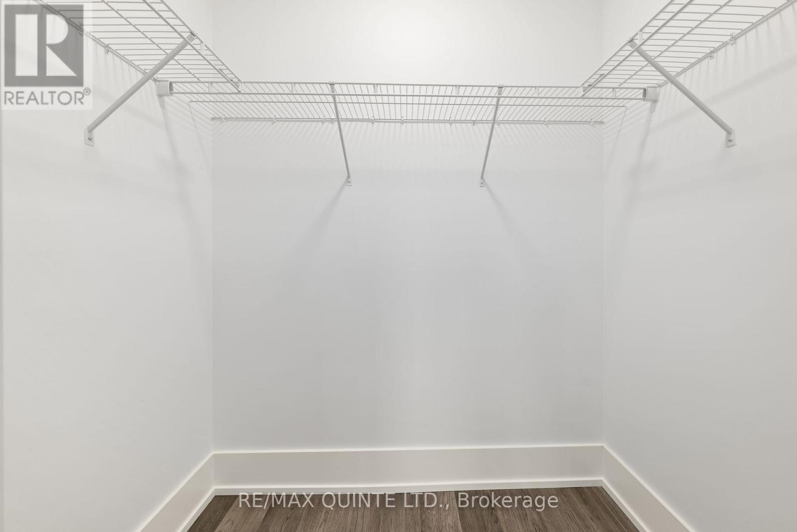 306 - 17 Cleave Avenue, Prince Edward County, Ontario  K0K 2T0 - Photo 16 - X12268400