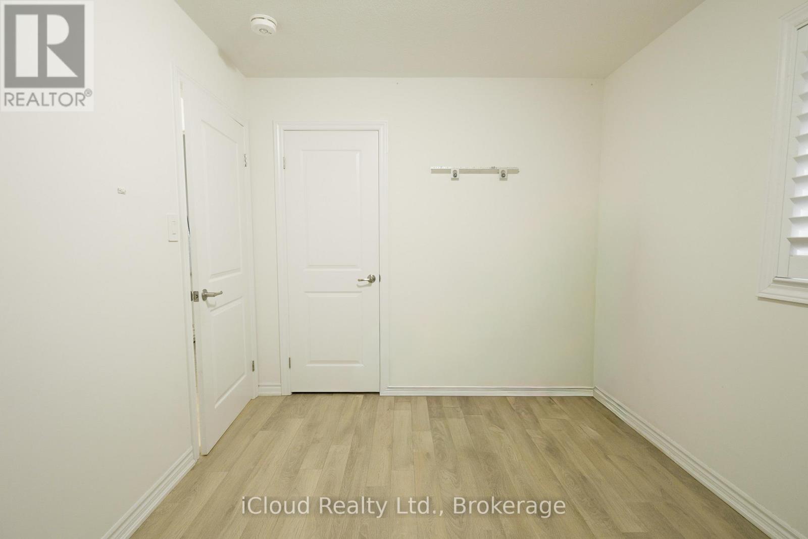 8 Whitton Drive, Brant, Ontario  N3L 0L1 - Photo 25 - X13085600