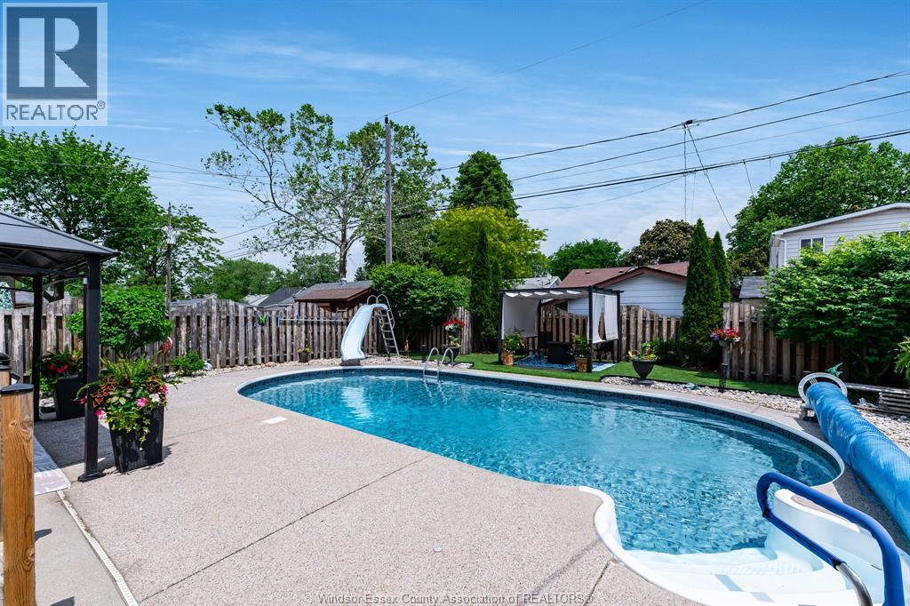 1910 Labadie Road, Windsor, Ontario N8W 4J9 - Photo 25 - 26013333