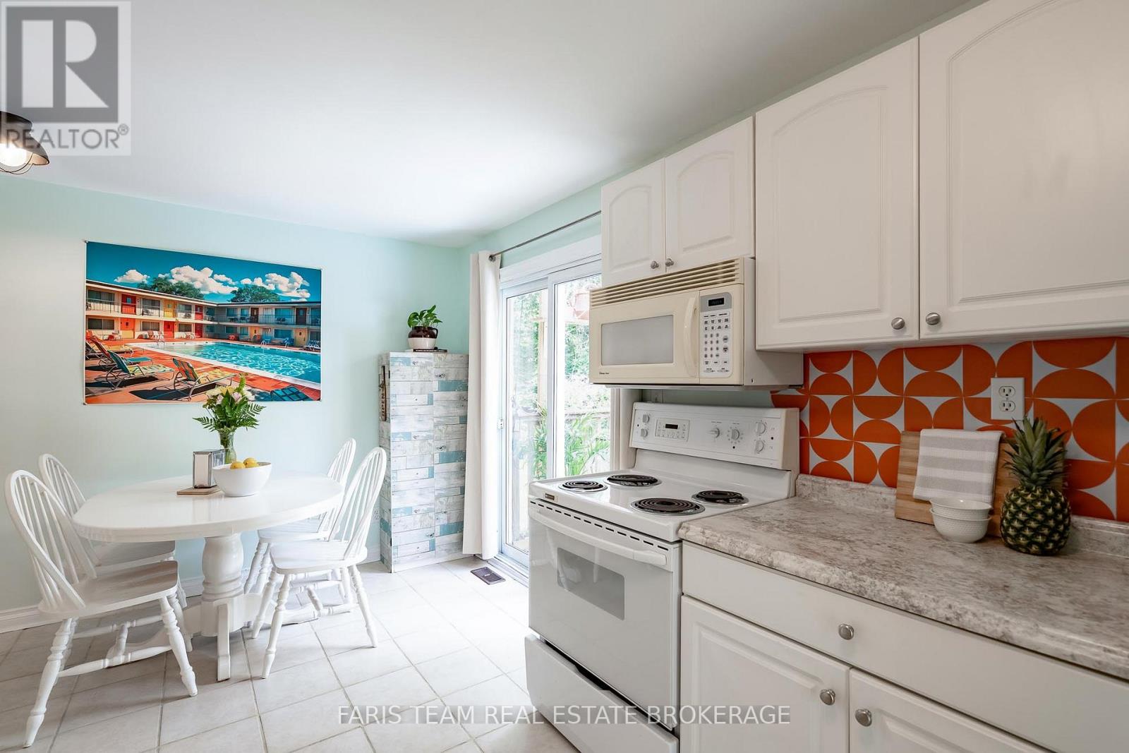 745 James Street, Innisfil, Ontario  L9S 2G6 - Photo 11 - N13413278