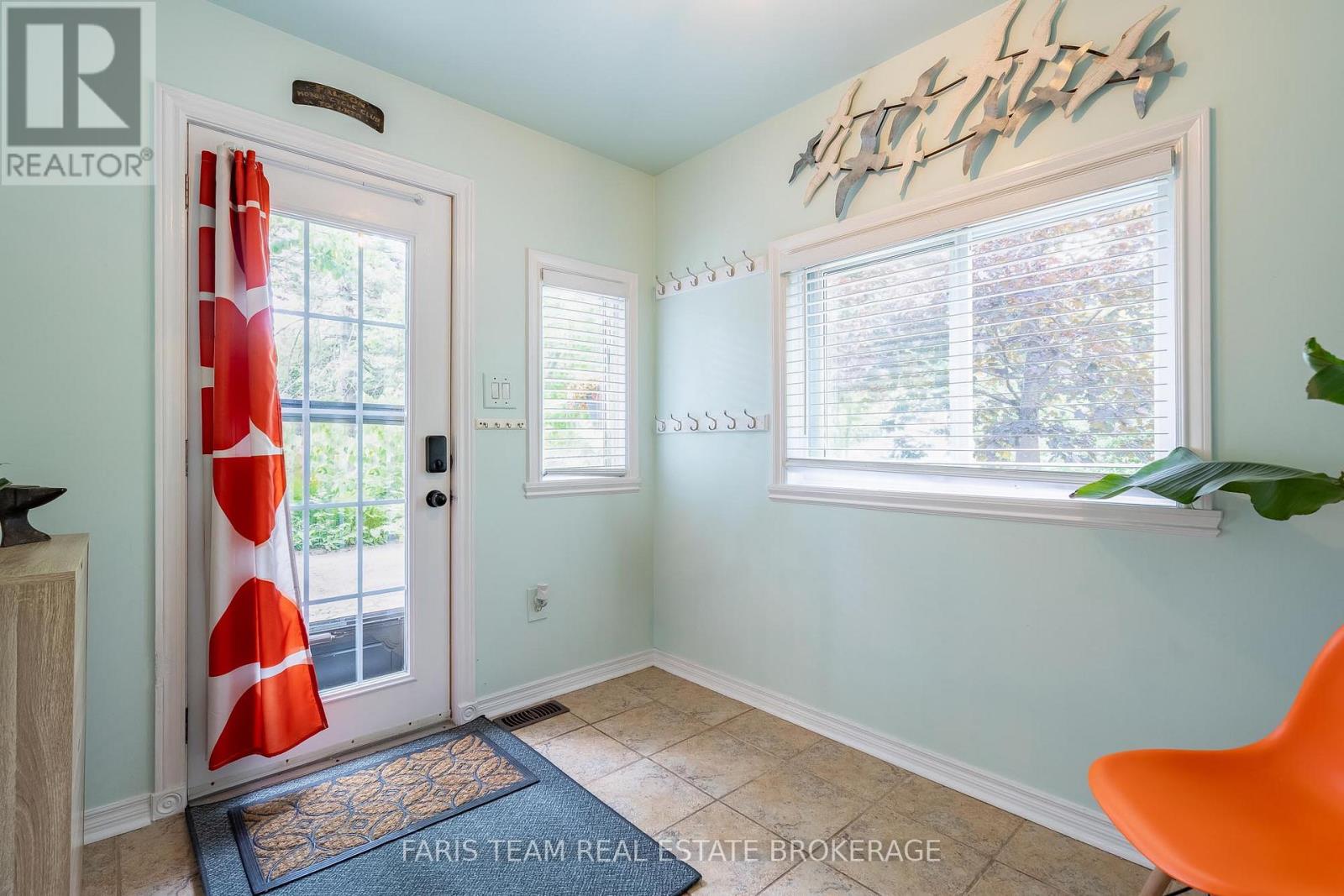 745 James Street, Innisfil, Ontario  L9S 2G6 - Photo 6 - N13413278