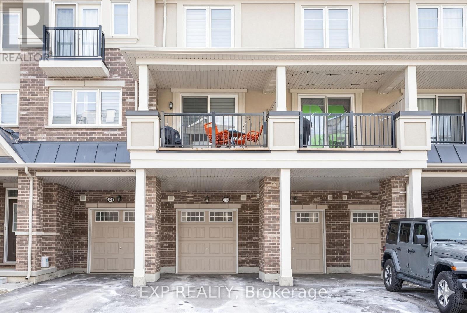 374 Arthur Bonner Avenue, Markham, Ontario  L6B 1N2 - Photo 2 - N13413318