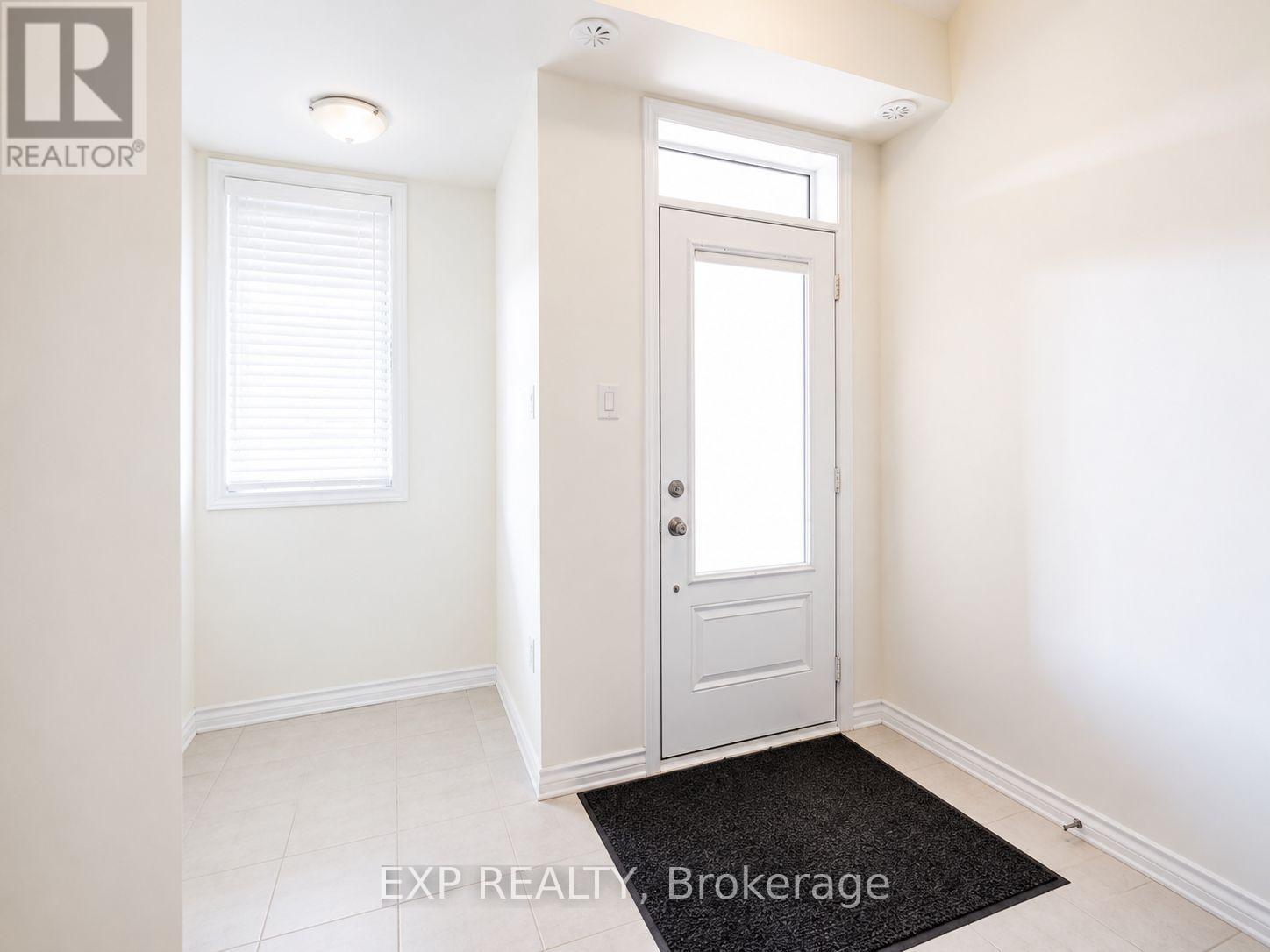374 Arthur Bonner Avenue, Markham, Ontario  L6B 1N2 - Photo 3 - N13413318