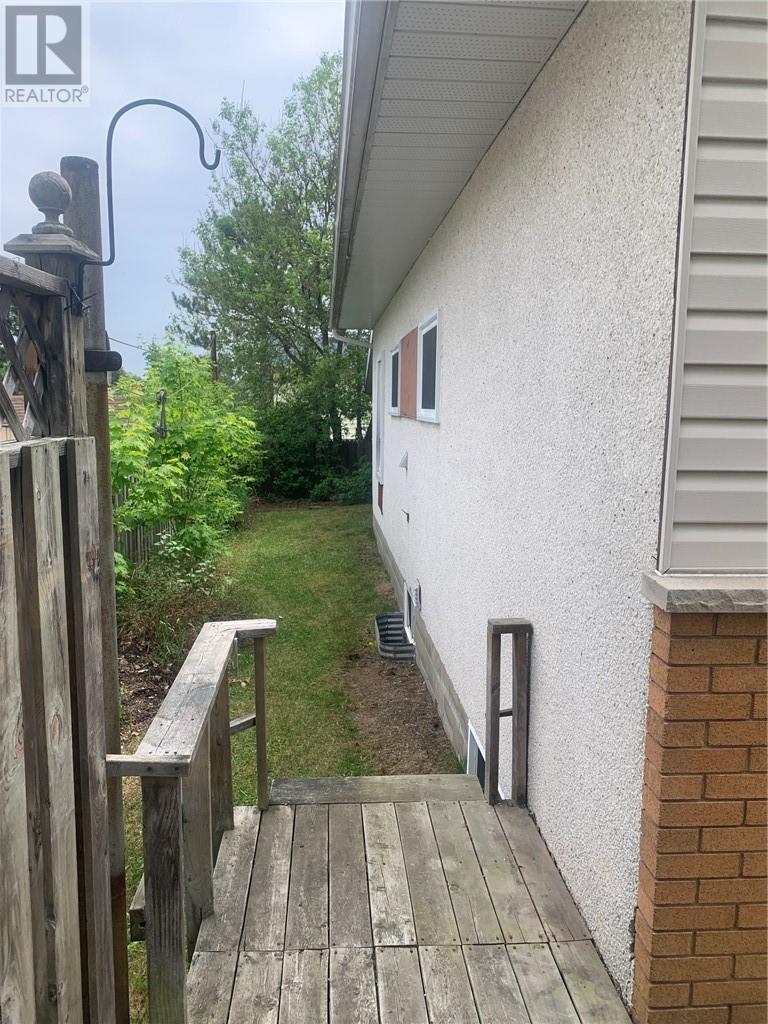 540 Mead, Espanola, Ontario  P5E 1L9 - Photo 25 - 2128353