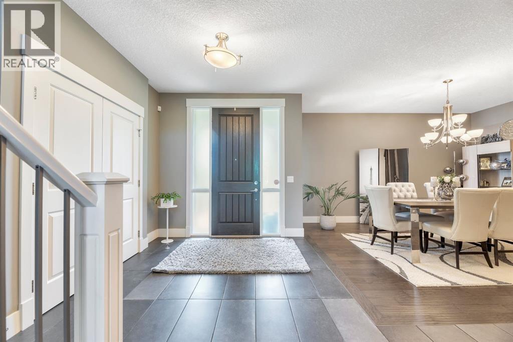 67 Aspen Dale Way Sw, Calgary, Alberta  T3H 0S1 - Photo 3 - A2318655