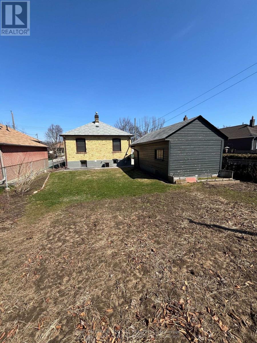 14 Ashmore Avenue, Toronto, Ontario  M8Z 4C4 - Photo 40 - W13413252