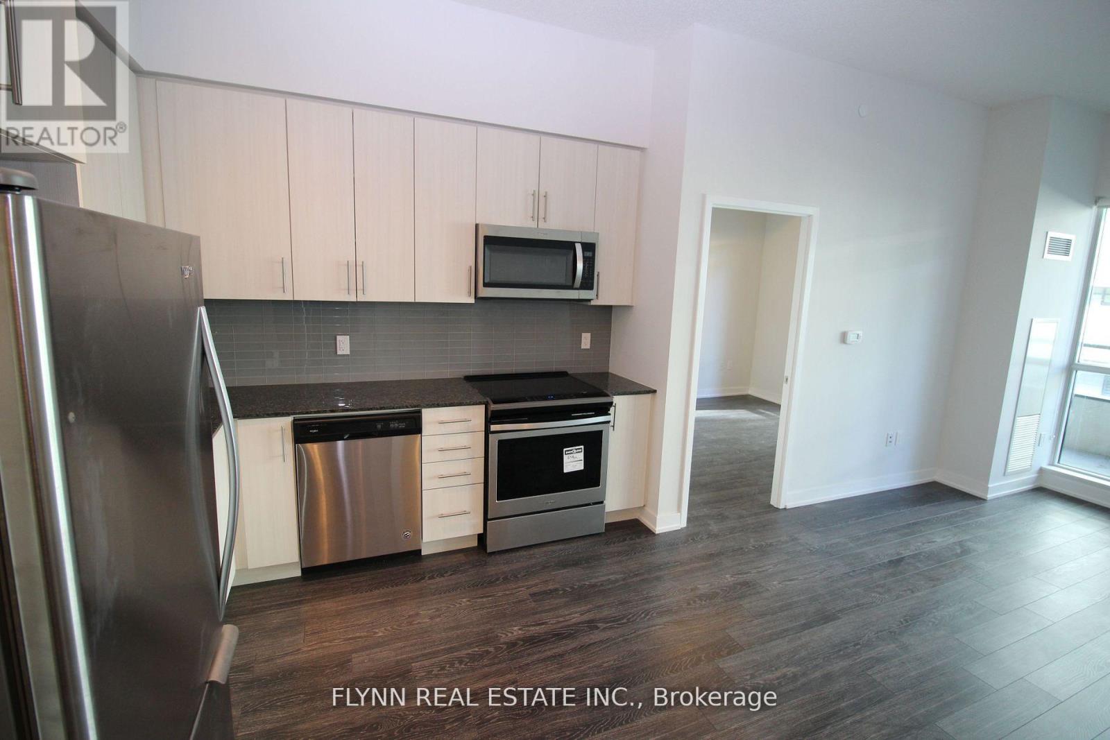 310 - 4085 Parkside Village Drive, Mississauga, Ontario  L5B 0K9 - Photo 4 - W13413288