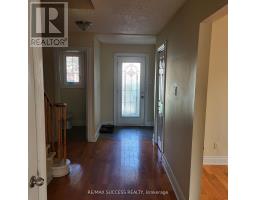 22 OMEGA SQUARE S, Brampton, Ontario
