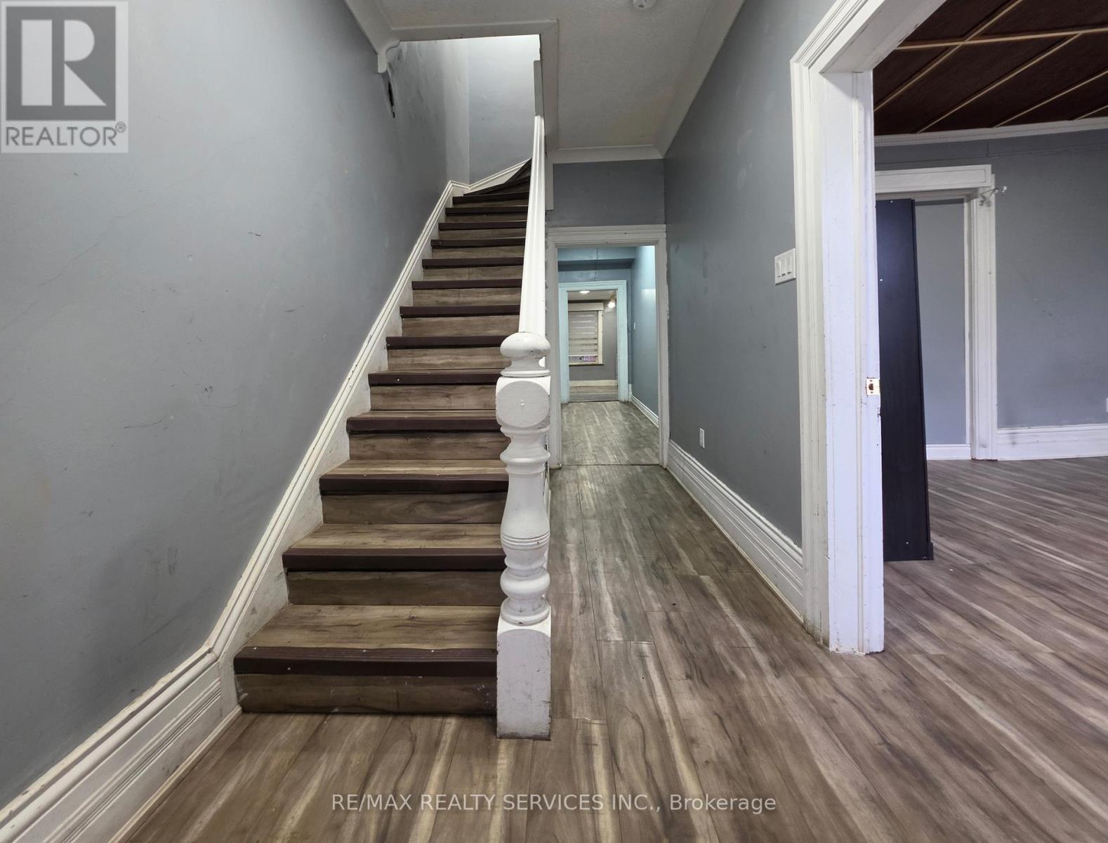 93 Church Street E, Brampton, Ontario  L6V 1G5 - Photo 11 - W13413338