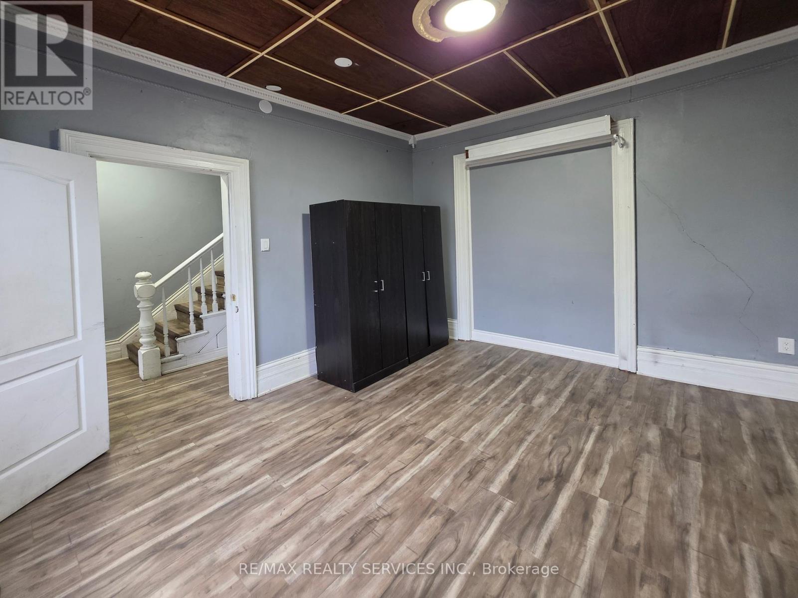 93 Church Street E, Brampton, Ontario  L6V 1G5 - Photo 3 - W13413338