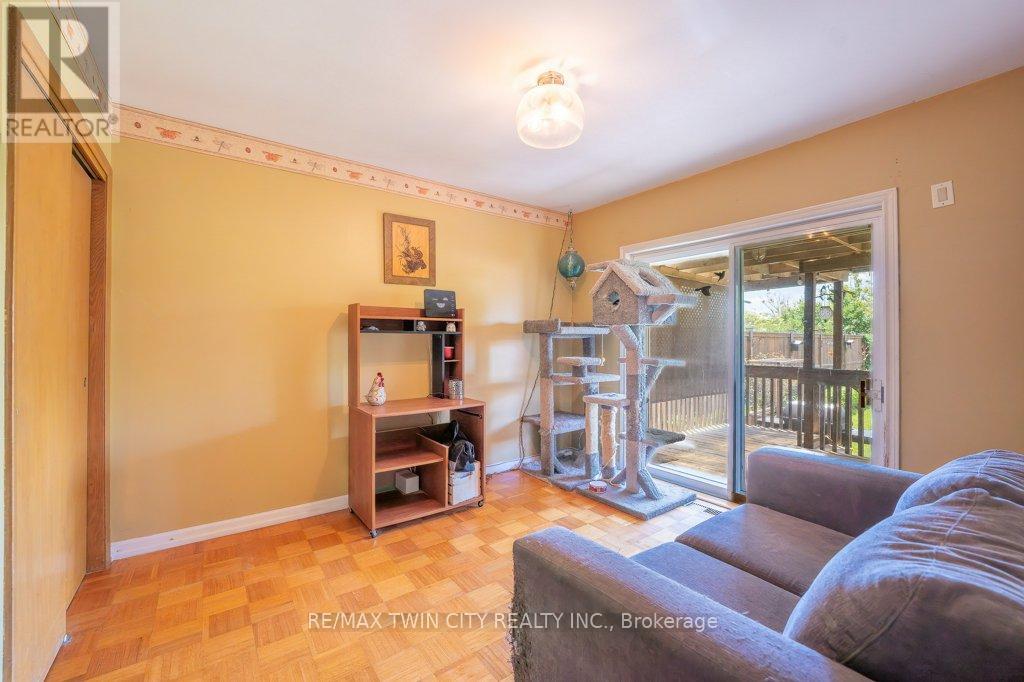 995 Weber Street E, Kitchener, Ontario  N2A 1B4 - Photo 20 - X13413246