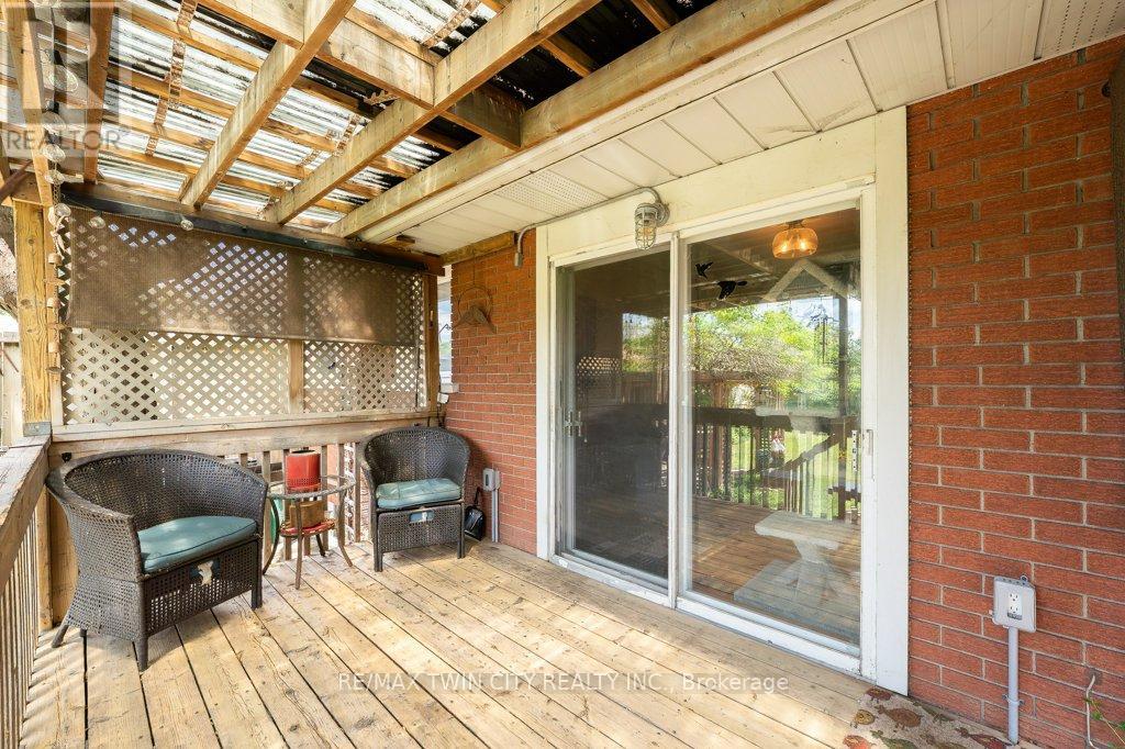995 Weber Street E, Kitchener, Ontario  N2A 1B4 - Photo 25 - X13413246