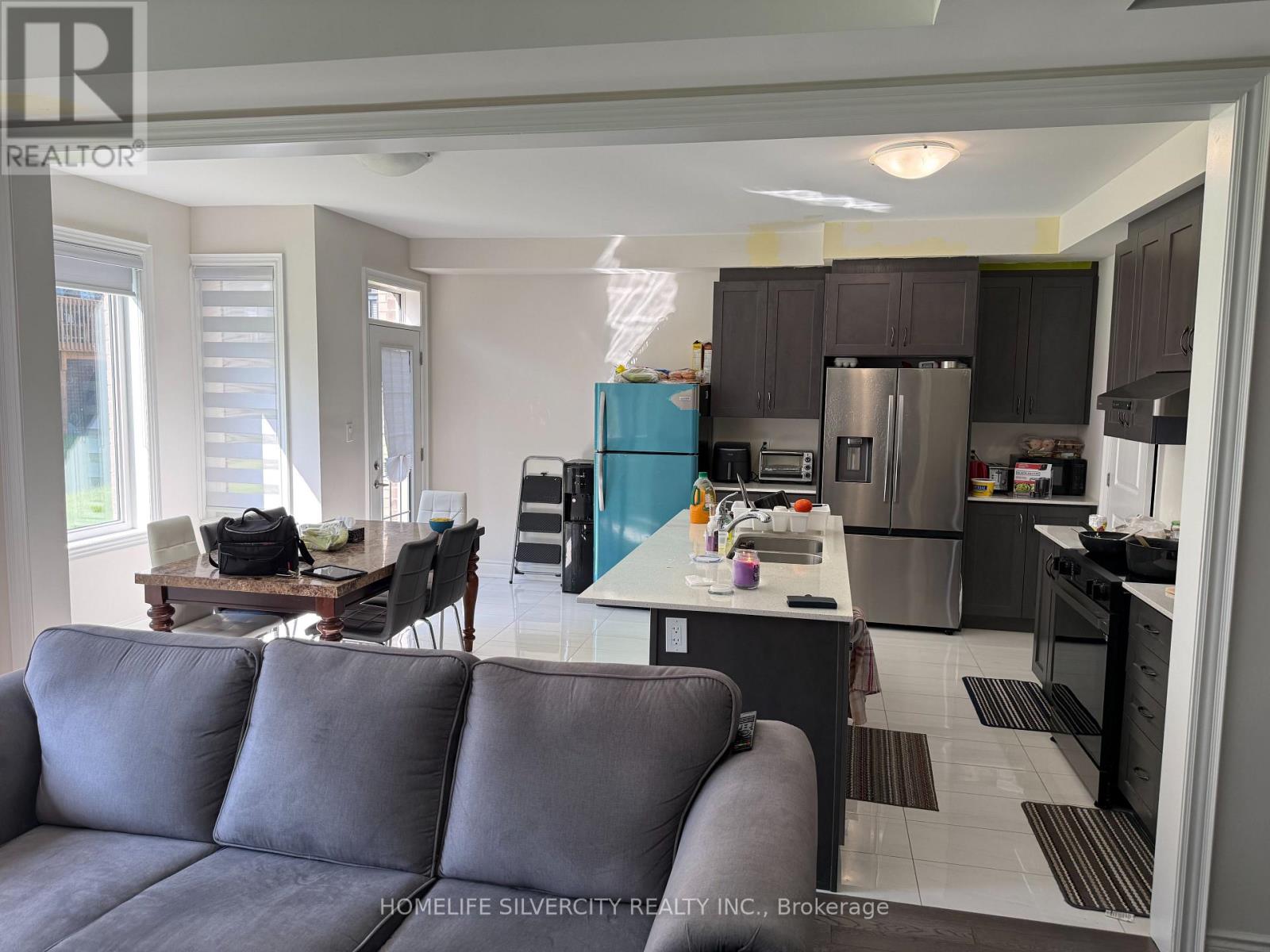 39 Stanley Leitch Drive, Erin, Ontario  N0B 1T0 - Photo 3 - X13413266