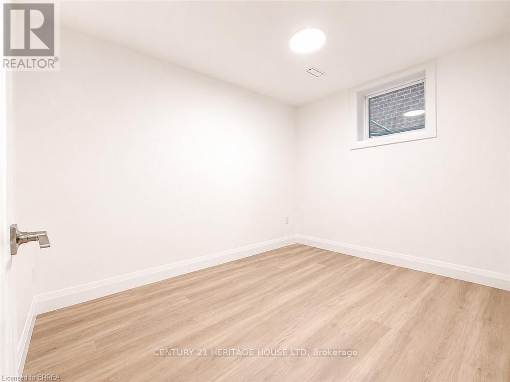 Lower - 63 Kaufman Drive, Hamilton, Ontario  L0R 1C0 - Photo 6 - X13413280