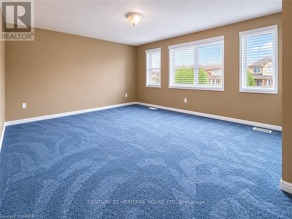 Upper - 63 Kaufman Drive, Hamilton, Ontario  L0R 1C0 - Photo 10 - X13413286
