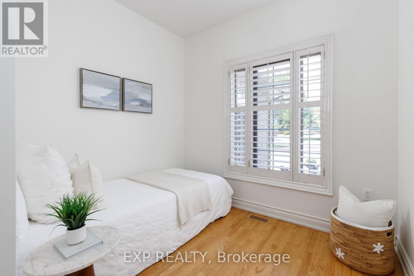 82 Kunda Park Boulevard, Pelham, Ontario  L0S 1E7 - Photo 23 - X13413382