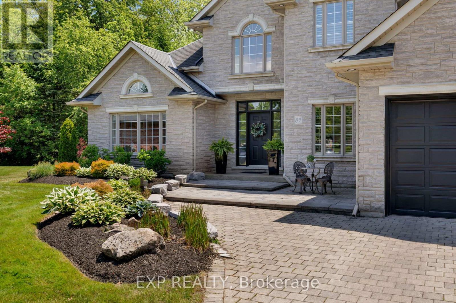 82 Kunda Park Boulevard, Pelham, Ontario  L0S 1E7 - Photo 3 - X13413382