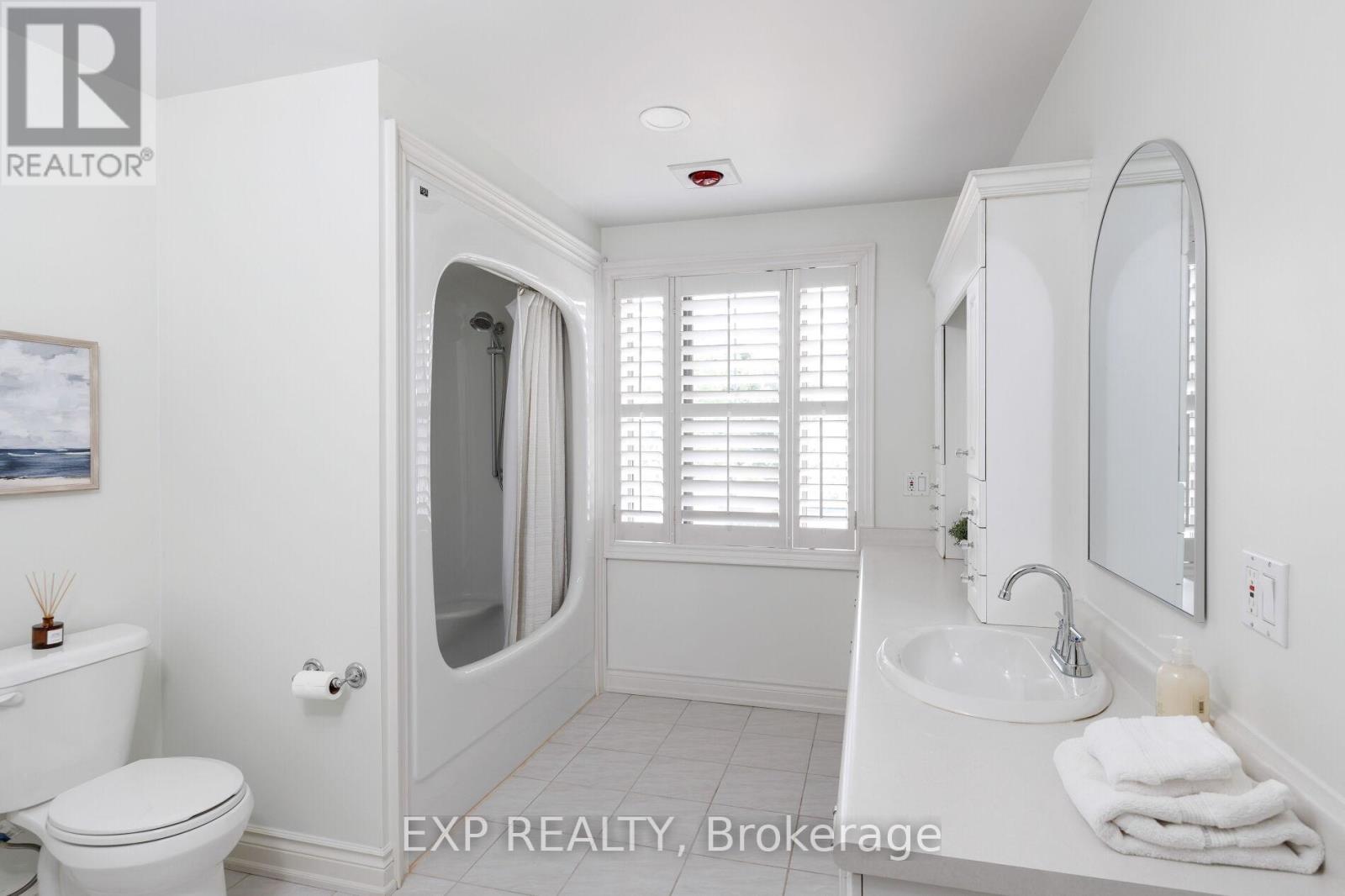 82 Kunda Park Boulevard, Pelham, Ontario  L0S 1E7 - Photo 33 - X13413382