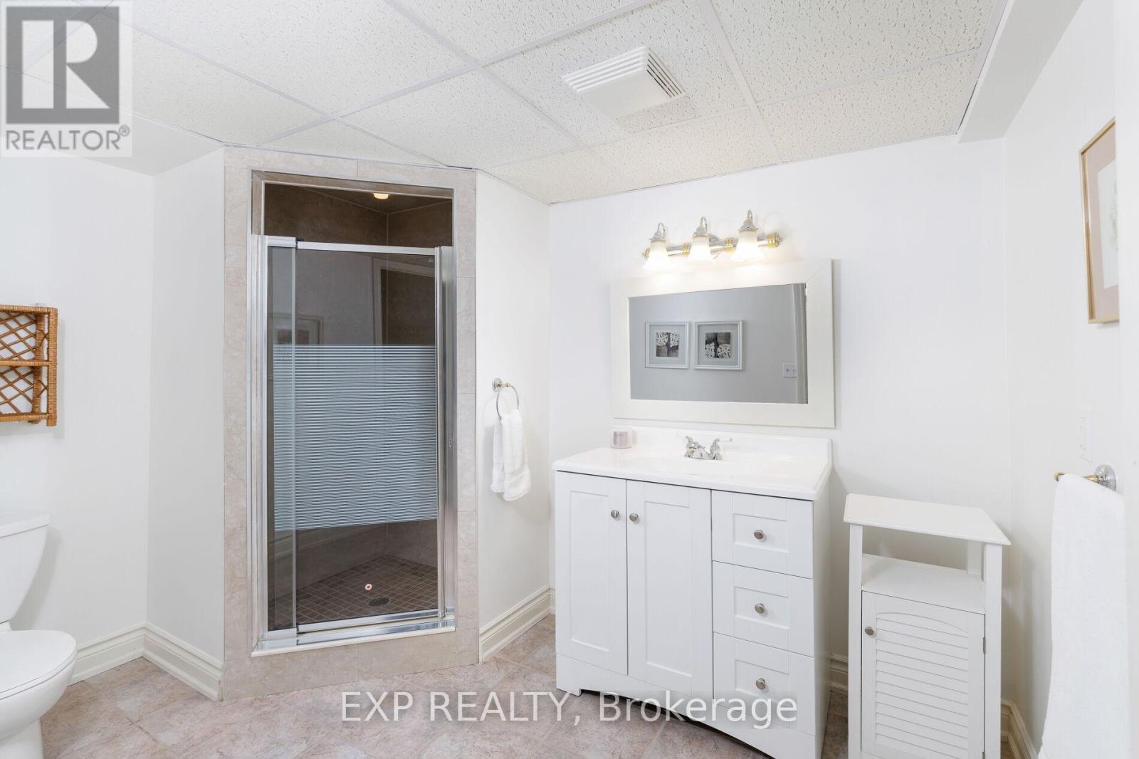 82 Kunda Park Boulevard, Pelham, Ontario  L0S 1E7 - Photo 40 - X13413382
