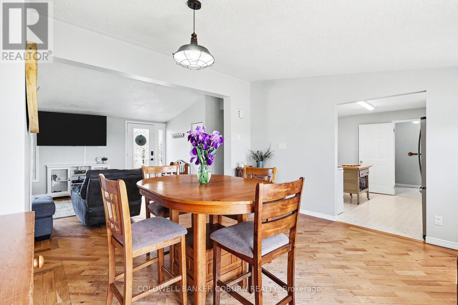 13422 Crump Road, North Dundas, Ontario K0C 1H0 - Photo 10 - X13413046
