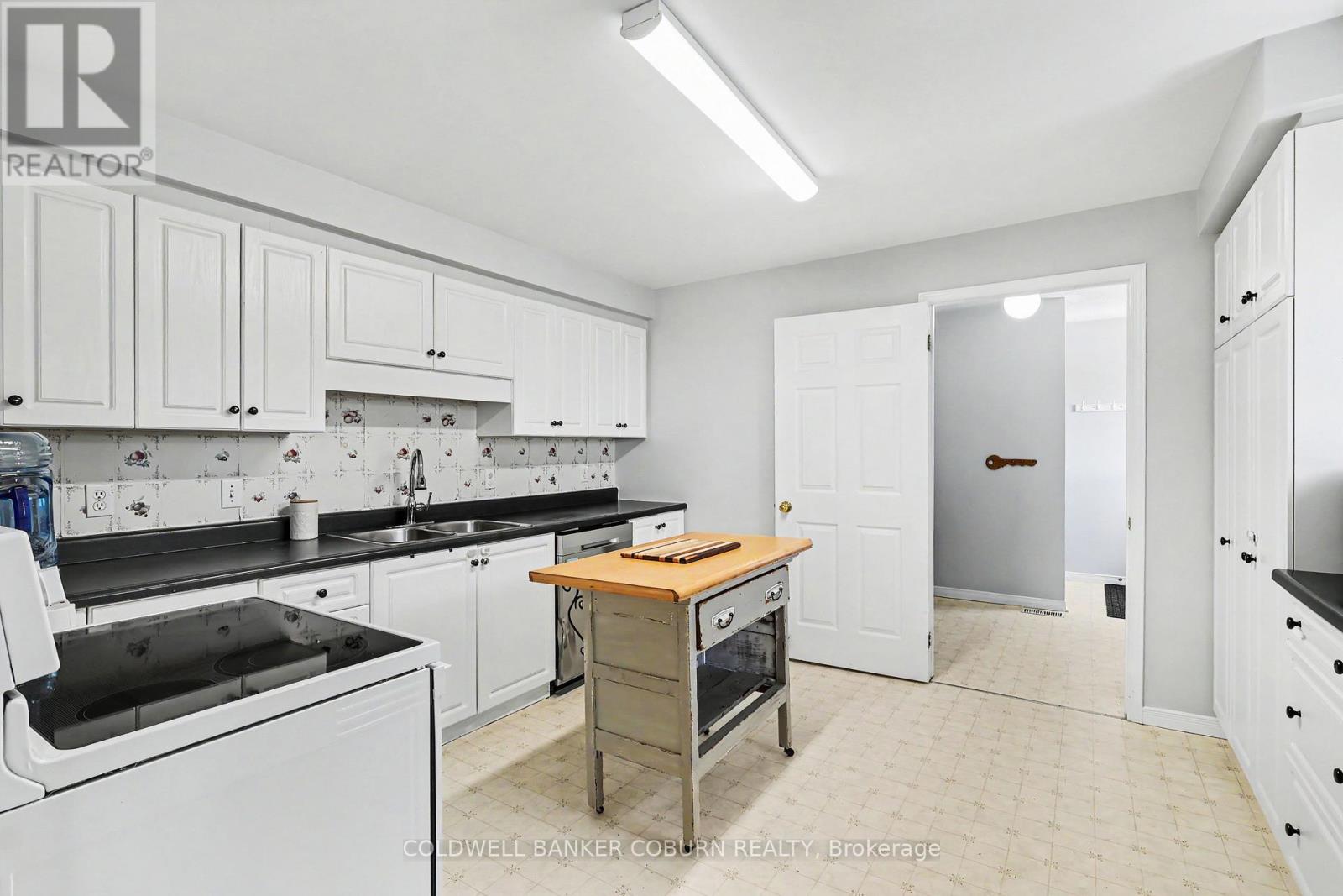 13422 Crump Road, North Dundas, Ontario K0C 1H0 - Photo 13 - X13413046