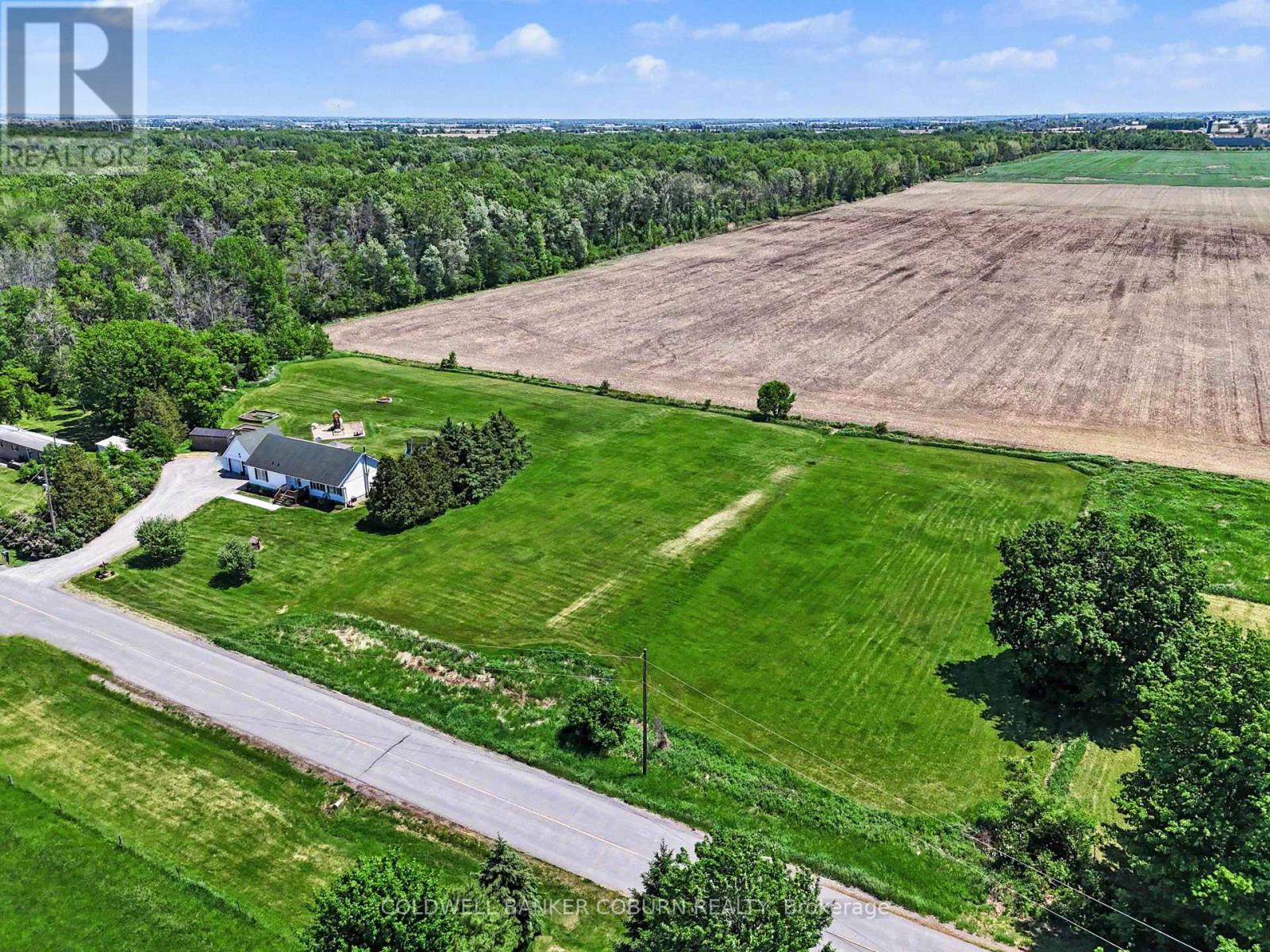 13422 Crump Road, North Dundas, Ontario K0C 1H0 - Photo 33 - X13413046