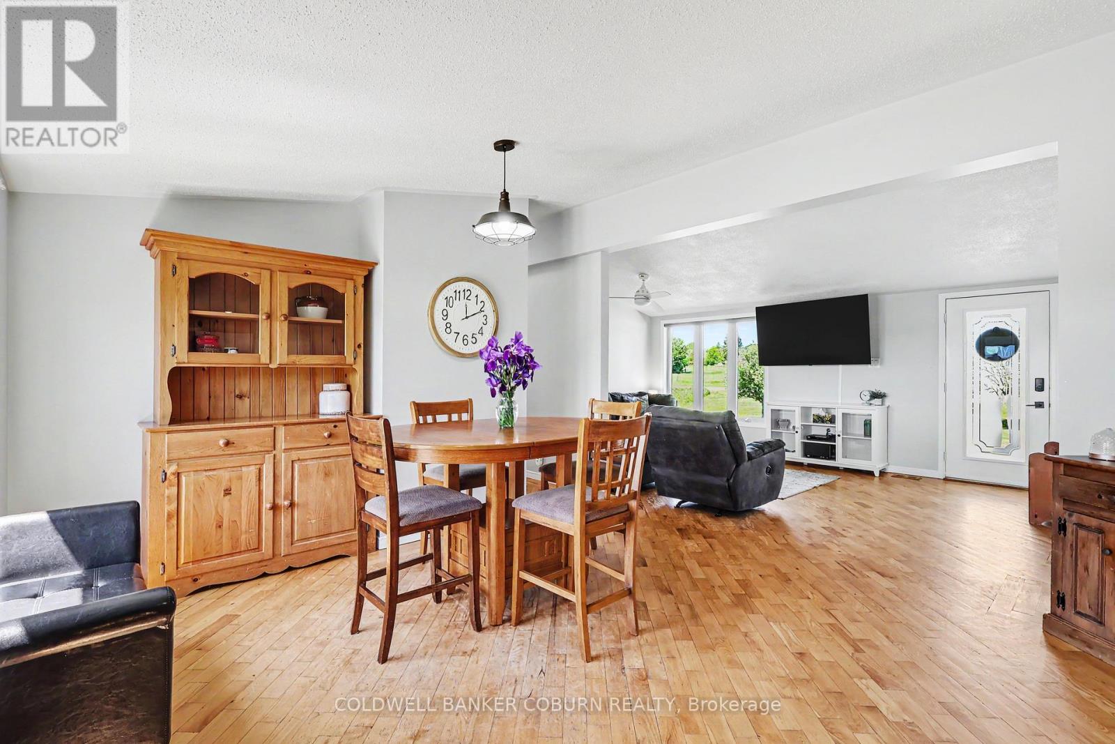 13422 Crump Road, North Dundas, Ontario K0C 1H0 - Photo 8 - X13413046
