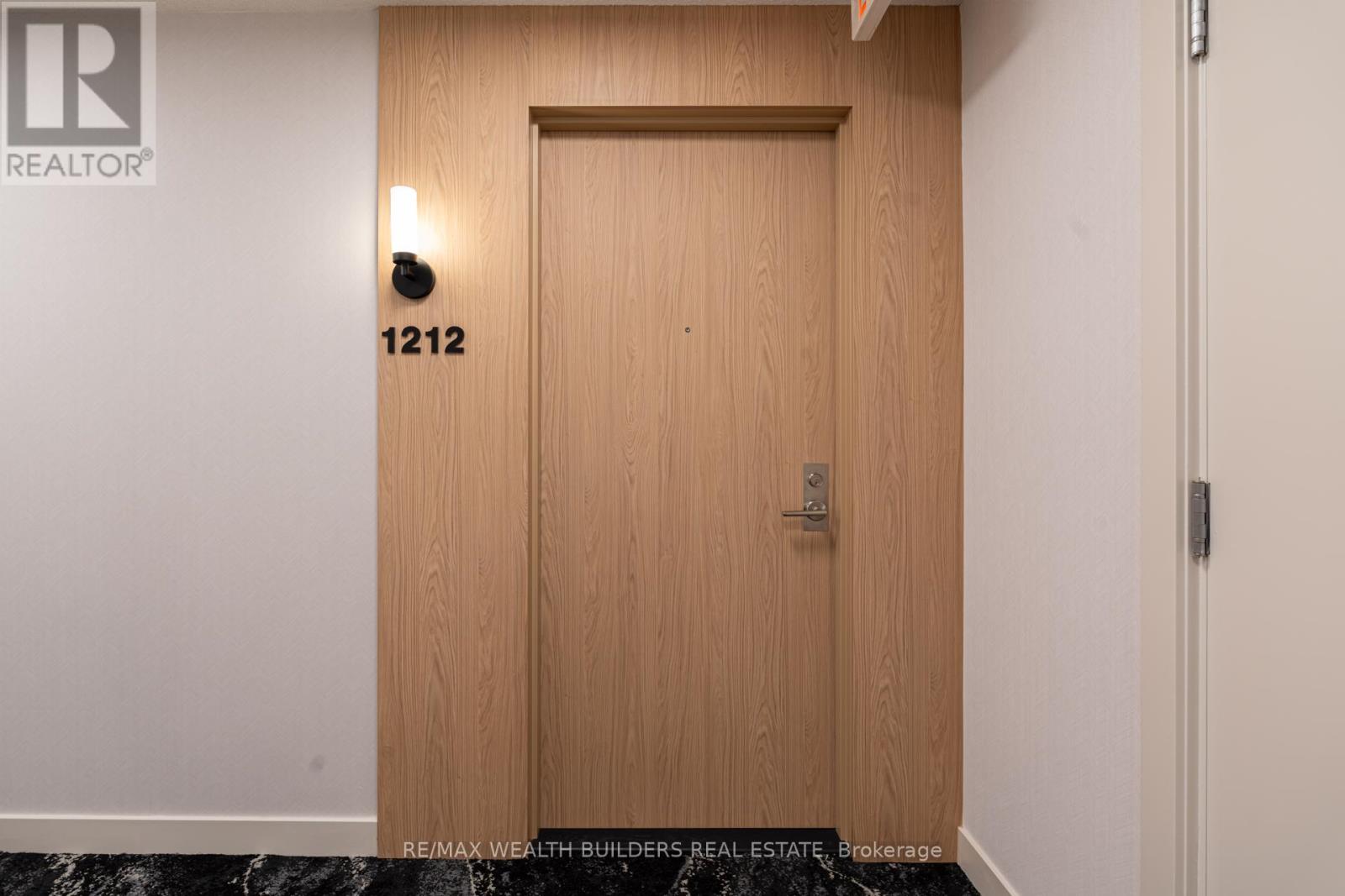 1212 - 28 Ted Rogers Way, Toronto, Ontario  M4Y 2J4 - Photo 9 - C13170112