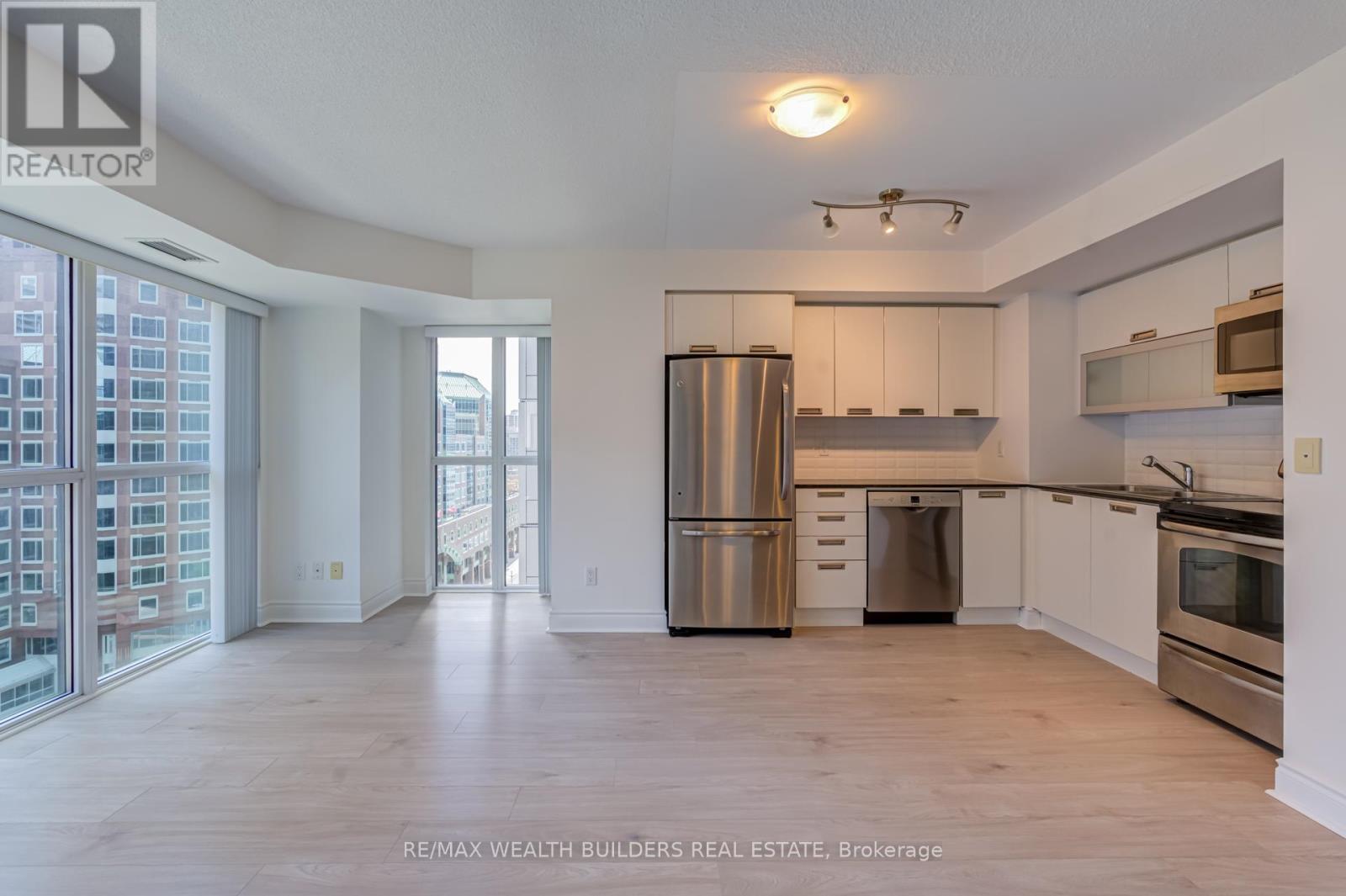 1212 - 28 Ted Rogers Way, Toronto, Ontario  M4Y 2J4 - Photo 23 - C13170112