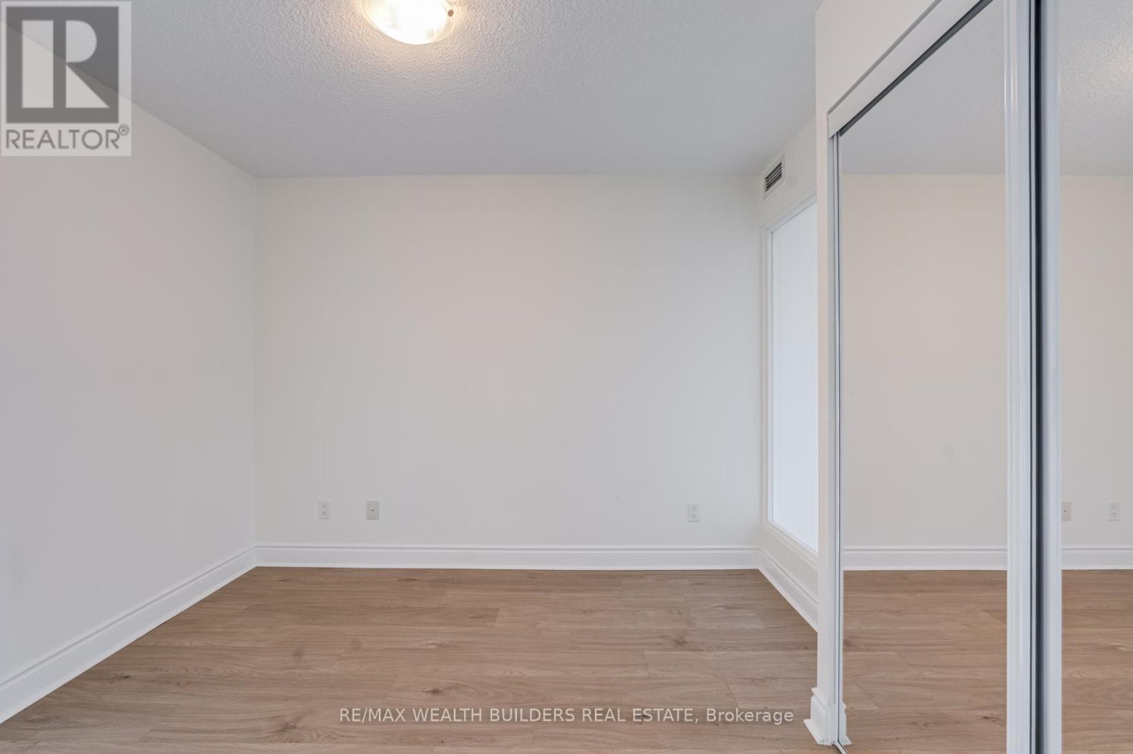 1212 - 28 Ted Rogers Way, Toronto, Ontario  M4Y 2J4 - Photo 14 - C13170112