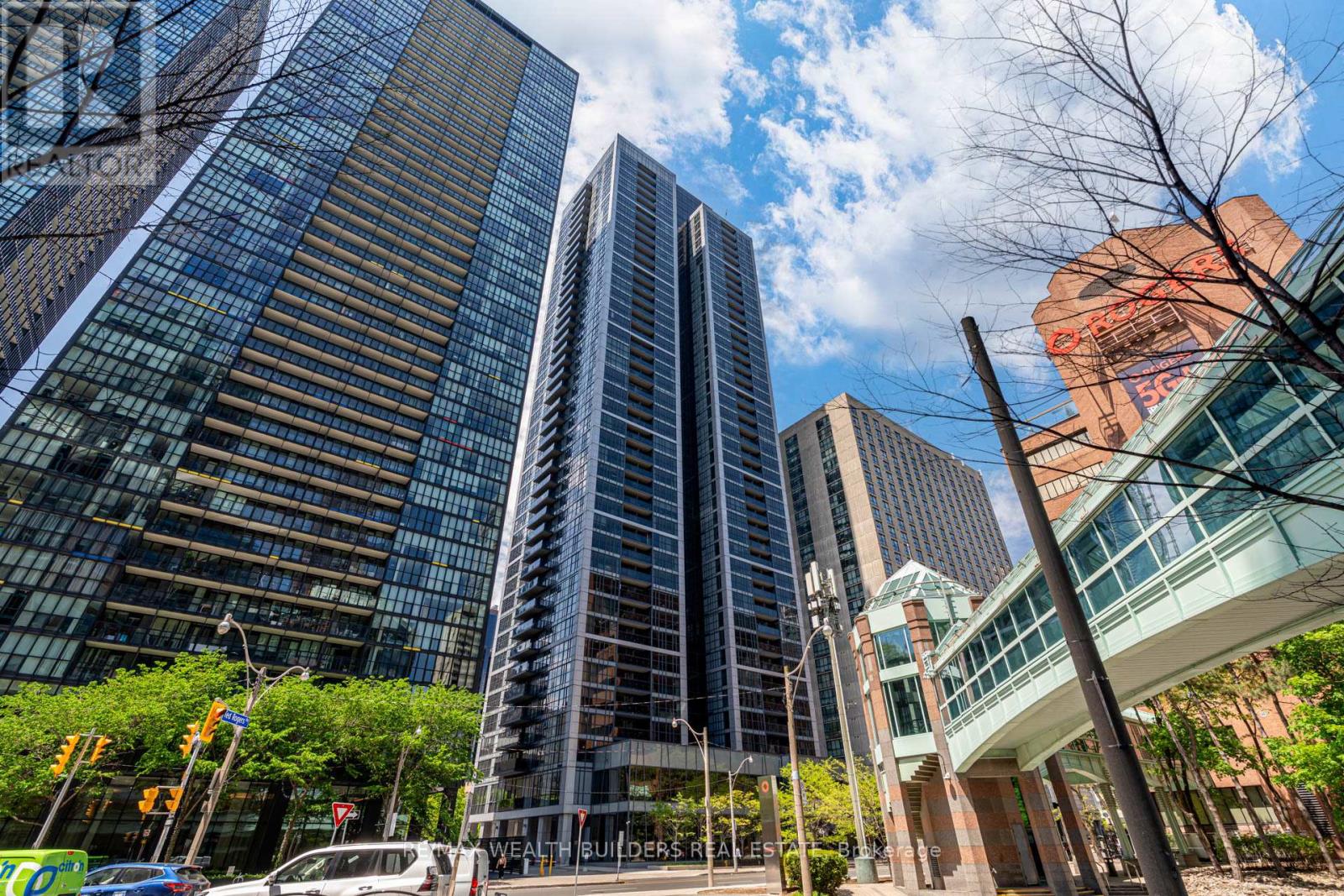 1212 - 28 Ted Rogers Way, Toronto, Ontario  M4Y 2J4 - Photo 2 - C13170112