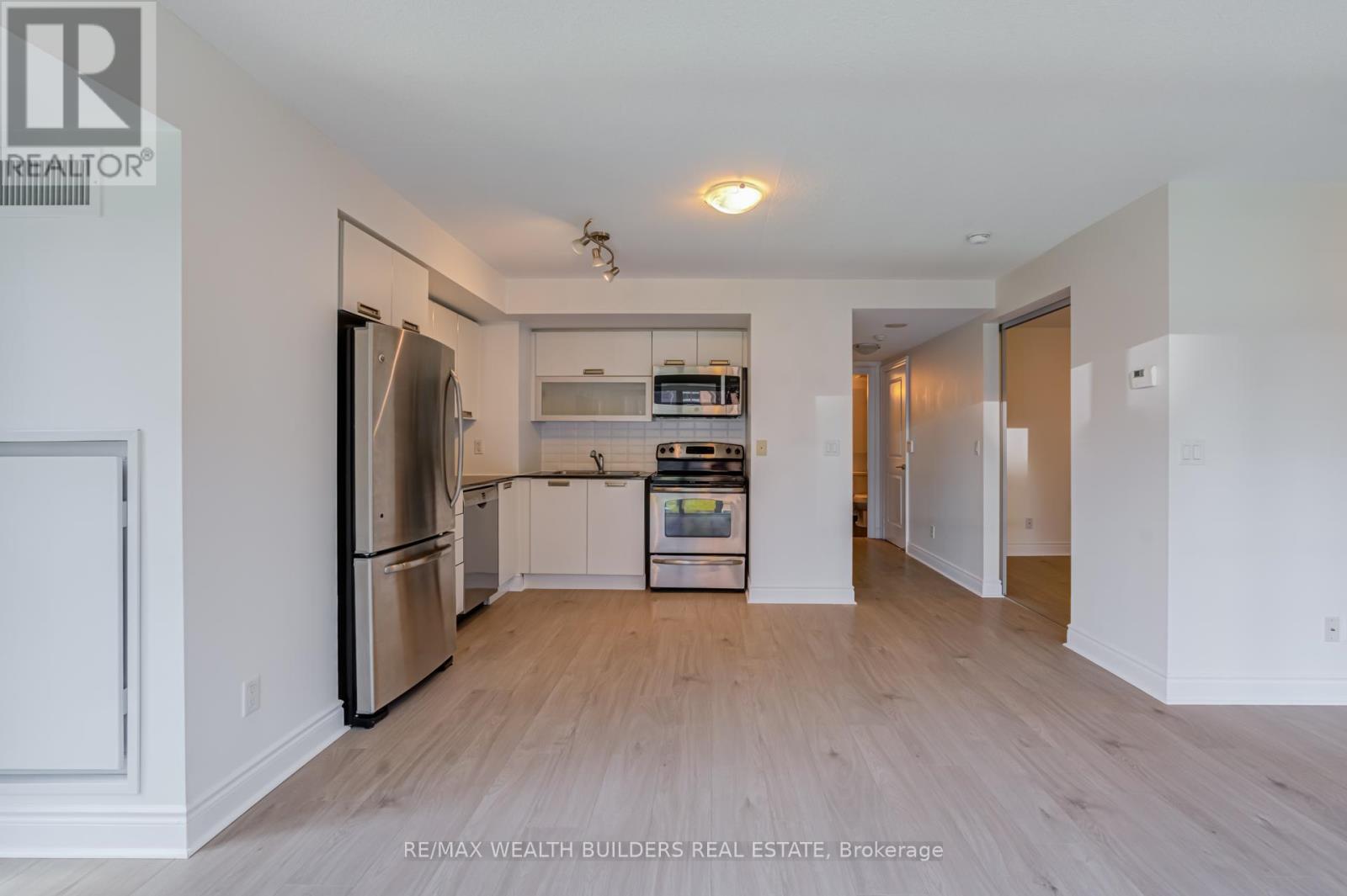 1212 - 28 Ted Rogers Way, Toronto, Ontario  M4Y 2J4 - Photo 22 - C13170112