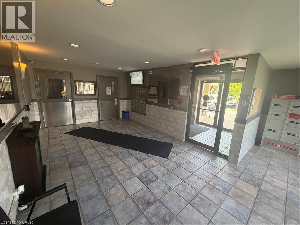 65 Highland Crescent Unit# 804, Kitchener, Ontario  N2M 5M8 - Photo 18 - 40837537