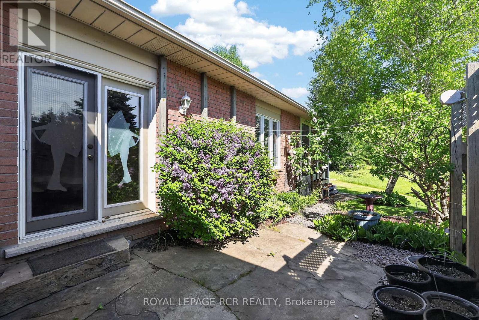 2-28 Reddington Drive, Caledon, Ontario L7E 0E4 - Photo 31 - W12904404