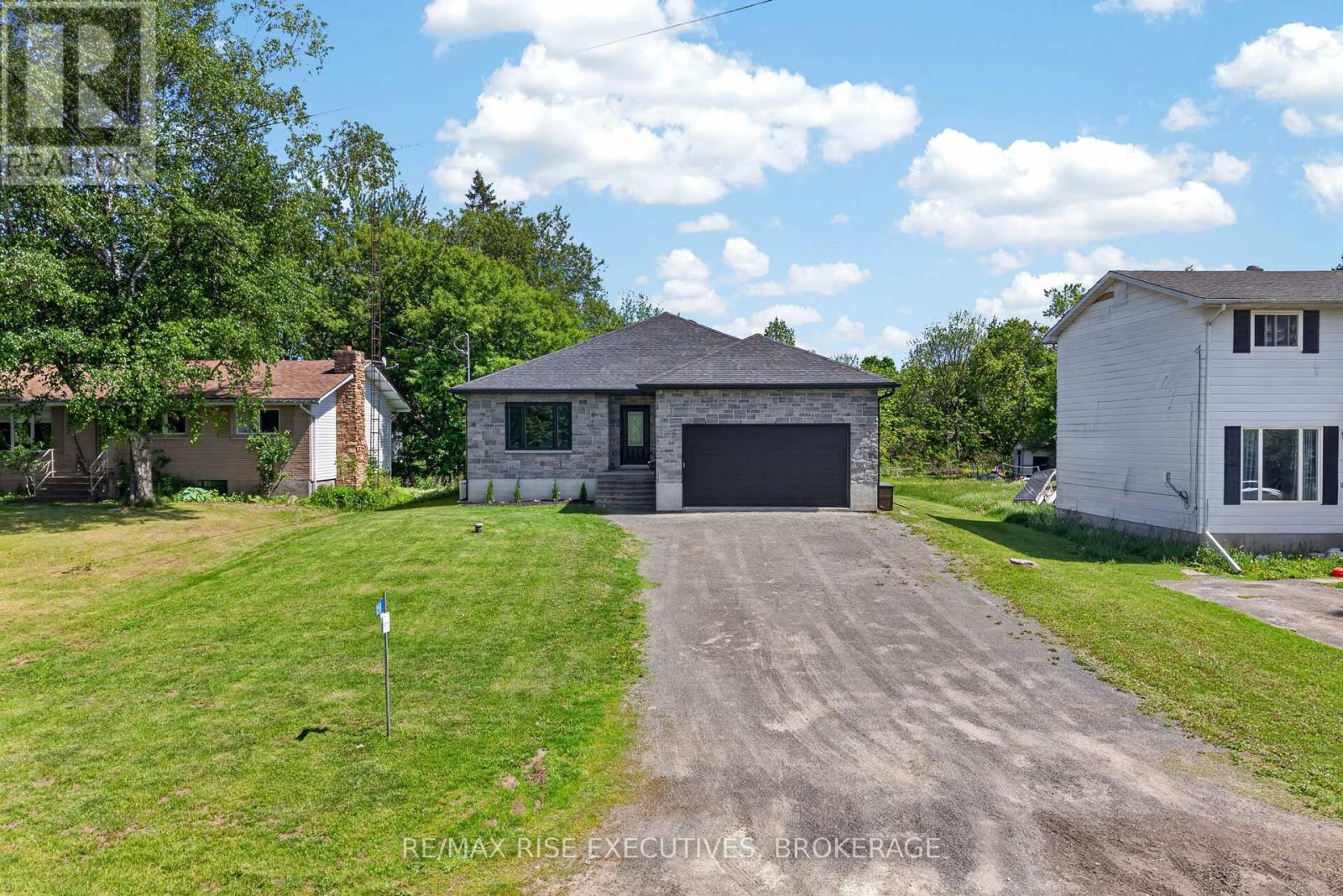 115 Hellen Street, Leeds And The Thousand Islands, Ontario  K0H 2N0 - Photo 37 - X13413632