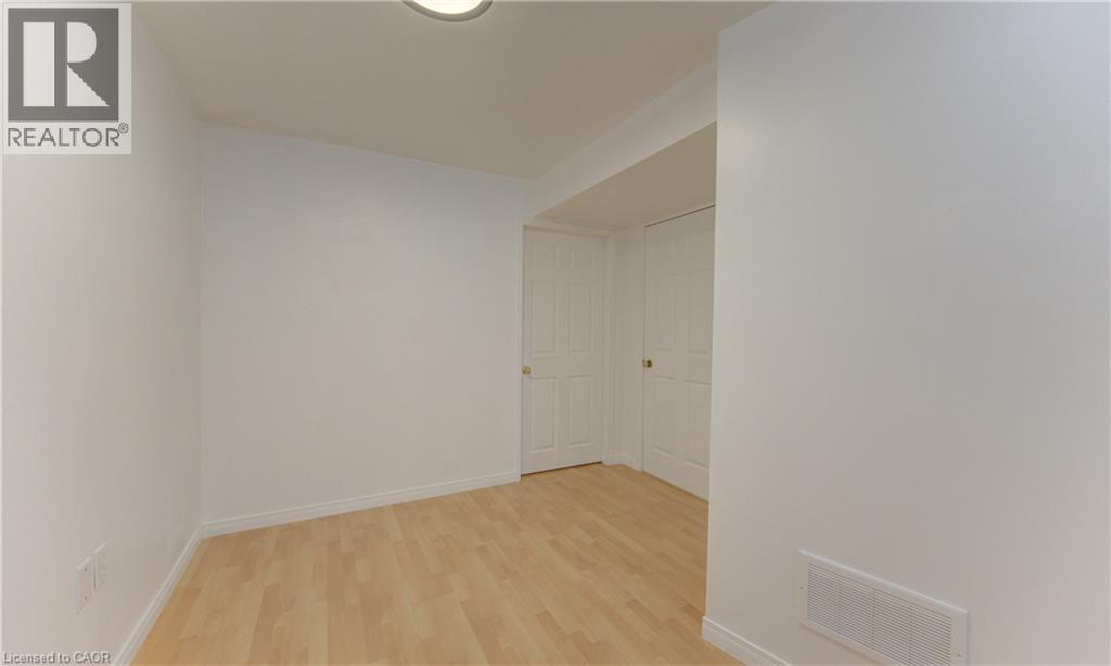 347 Keewatin Avenue, Kitchener, Ontario  N2B 3W2 - Photo 40 - 40836504