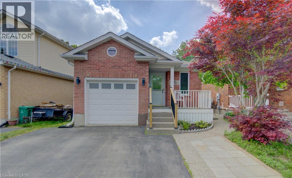 347 Keewatin Avenue, Kitchener, Ontario  N2B 3W2 - Photo 1 - 40836504