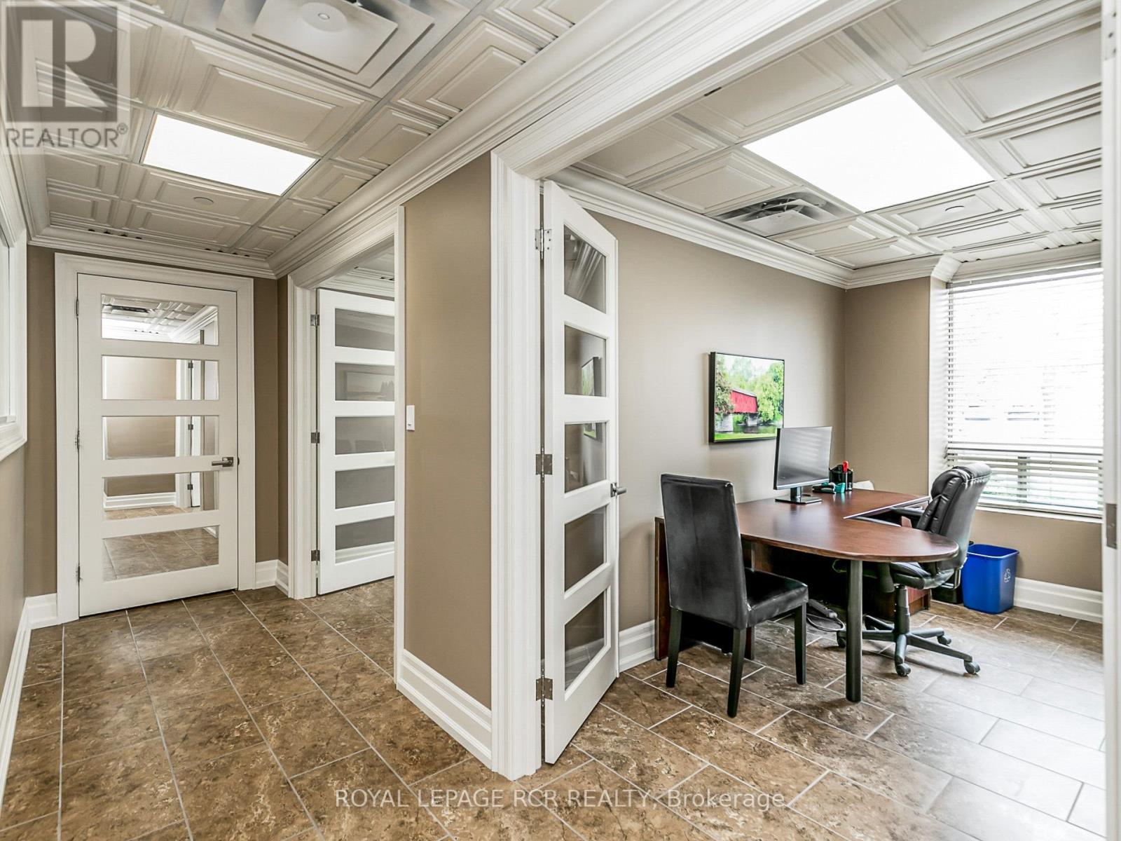 6 & 7 - 350 Harry Walker Parkway N, Newmarket, Ontario  L3Y 8L3 - Photo 28 - N13054886