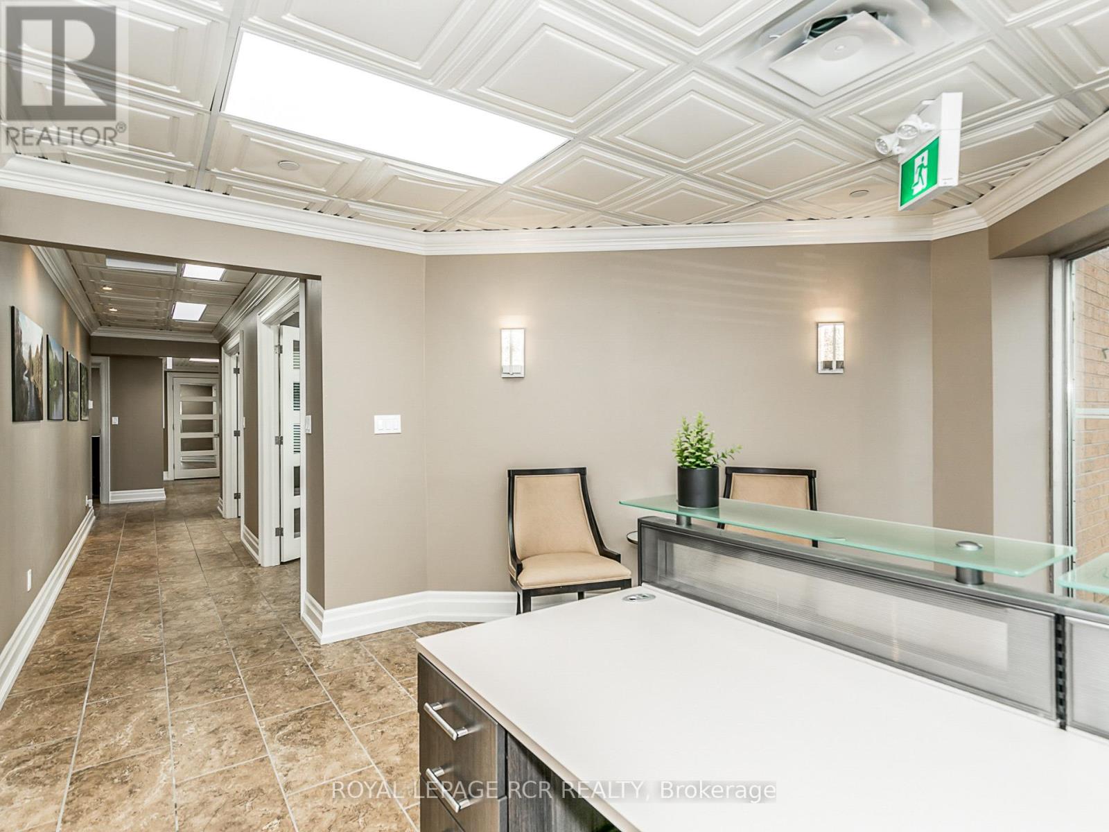 6 & 7 - 350 Harry Walker Parkway N, Newmarket, Ontario  L3Y 8L3 - Photo 10 - N13054886